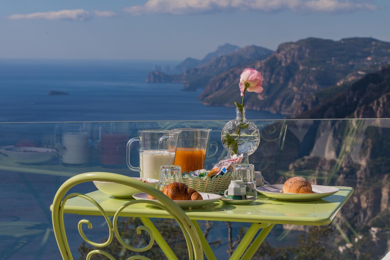 Bacio Del Sole B&B Positano Ruang foto